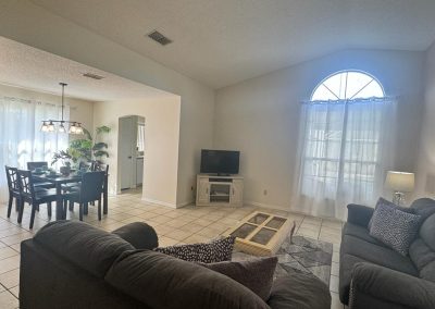 Lounge to dining